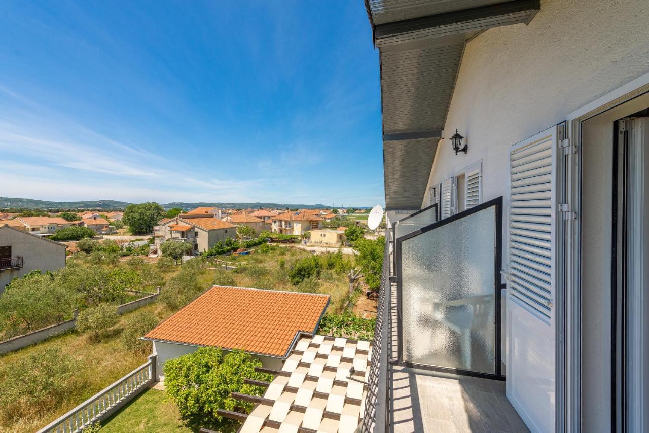 Bed & Breakfast Maki Biograd Na Moru Luaran gambar