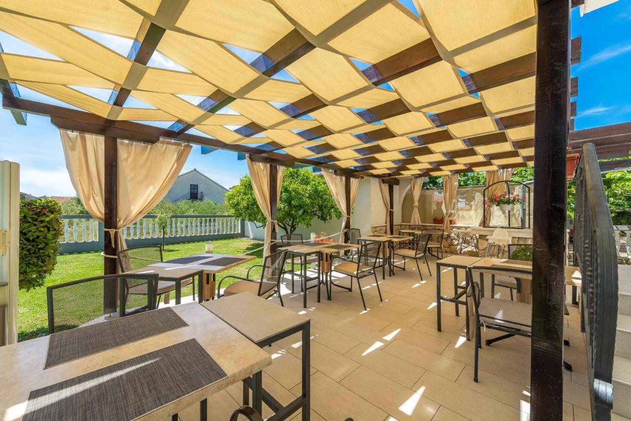 Bed & Breakfast Maki Biograd Na Moru Luaran gambar