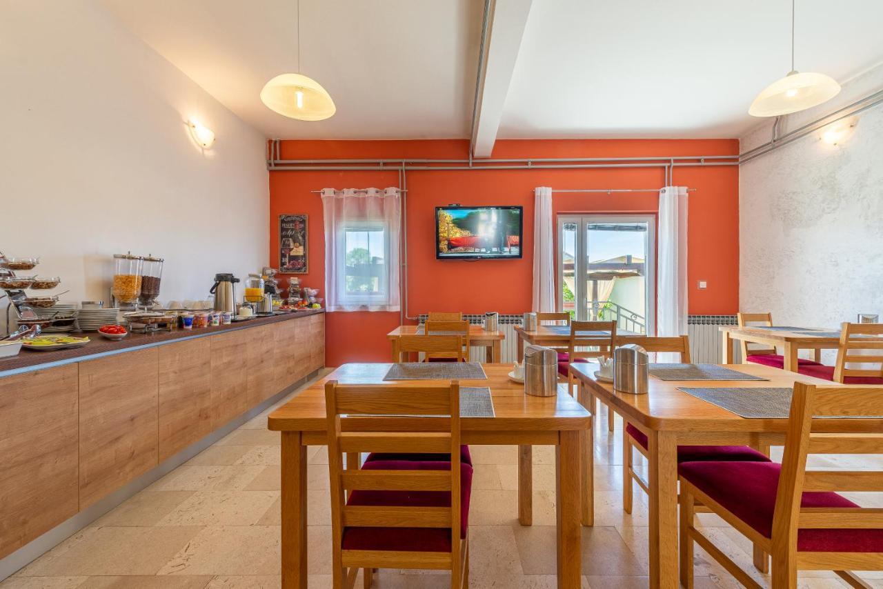 Bed & Breakfast Maki Biograd Na Moru Luaran gambar
